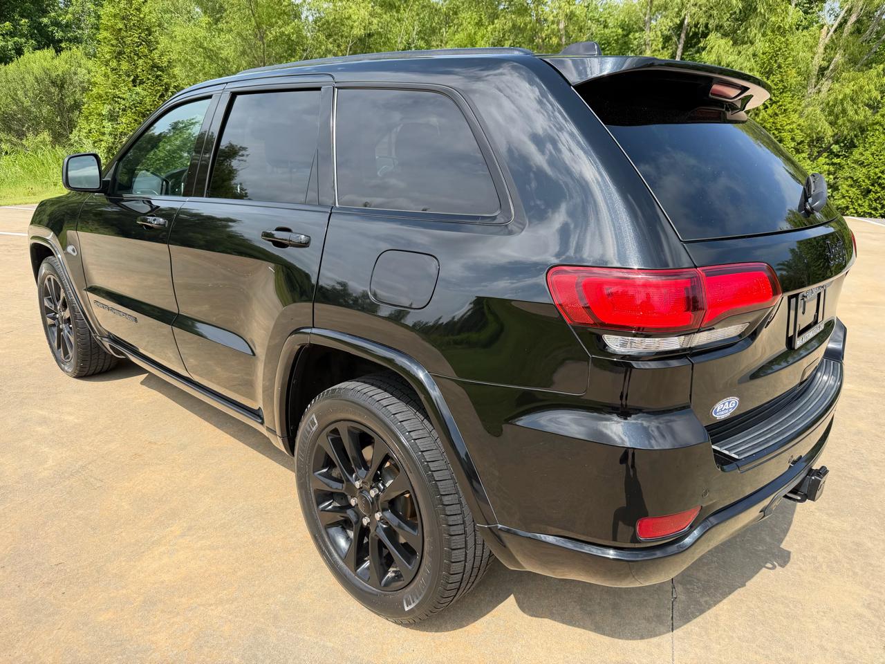 Jeep Grand Cherokee Laredo 2WD 2017