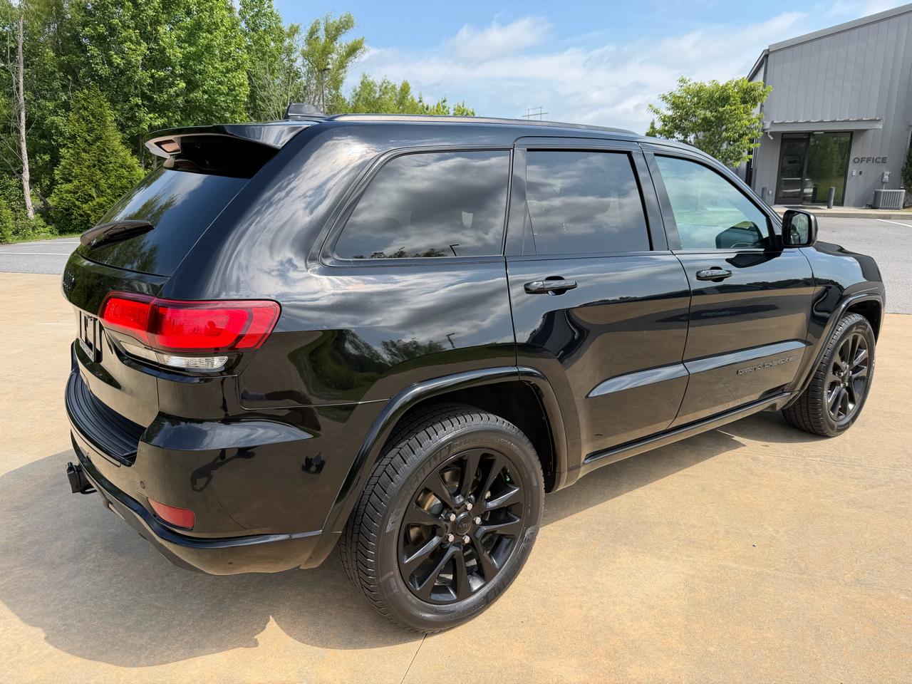 Jeep Grand Cherokee Laredo 2WD 2017