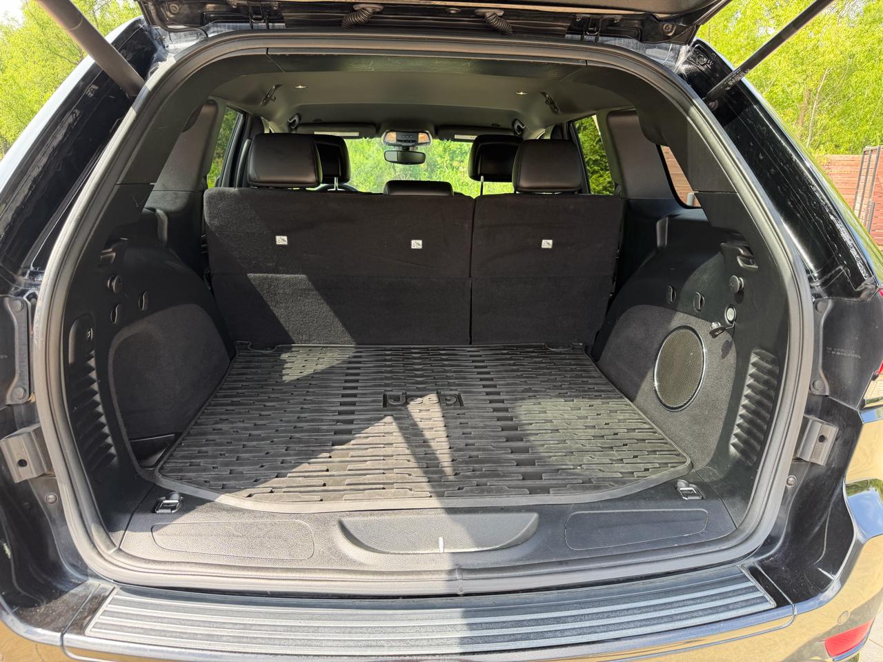 Jeep Grand Cherokee Laredo 2WD 2017