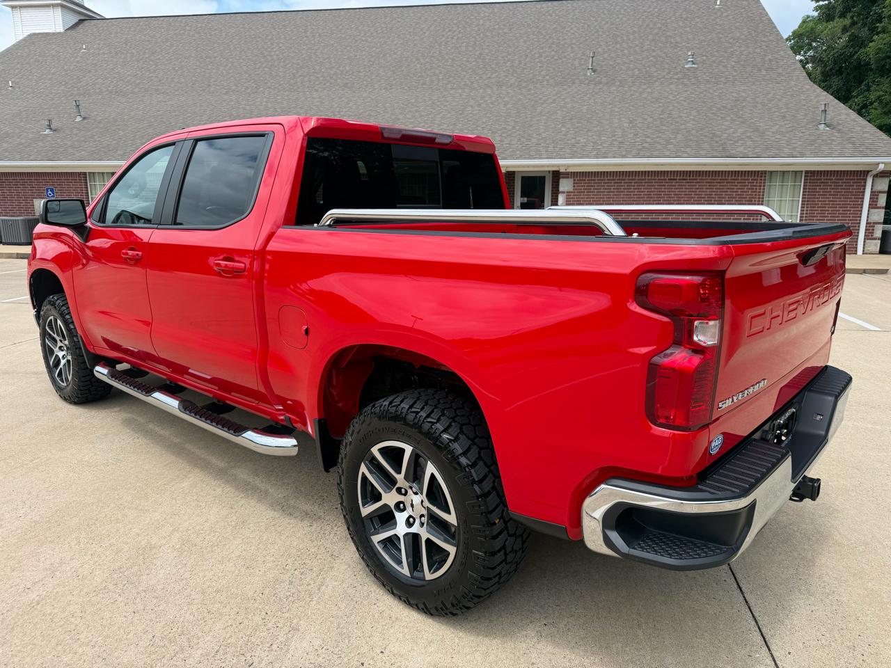 Chevrolet Silverado 1500 LT Z71 Crew Cab 4WD 2020