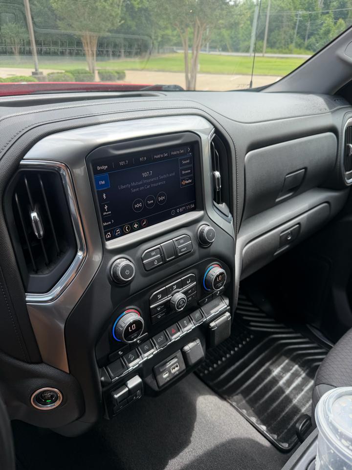 Chevrolet Silverado 1500 LT Z71 Crew Cab 4WD 2020