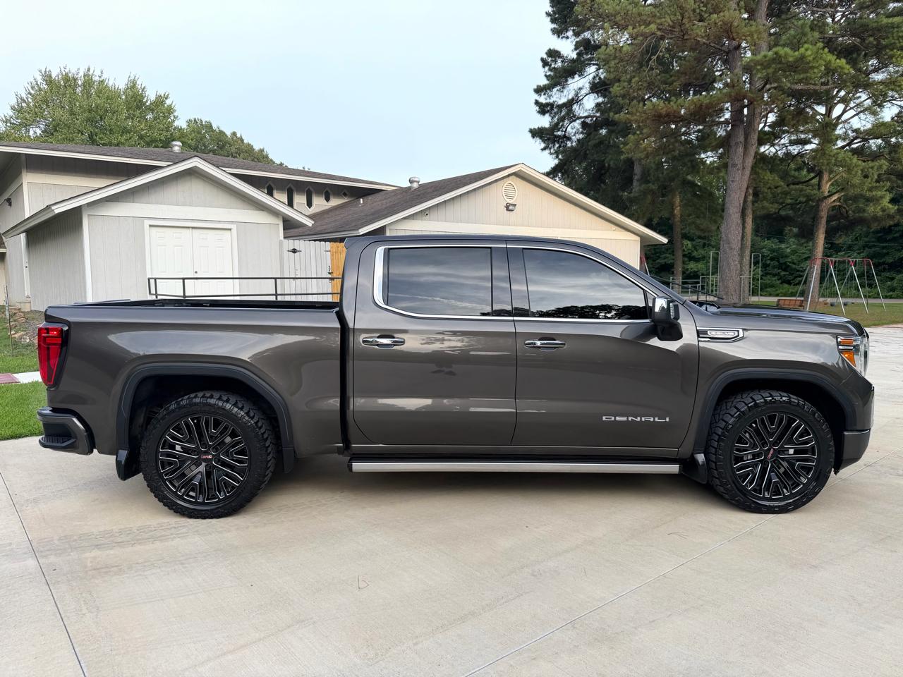 GMC Sierra 1500 Denali Crew Cab Long Box 4WD 2020