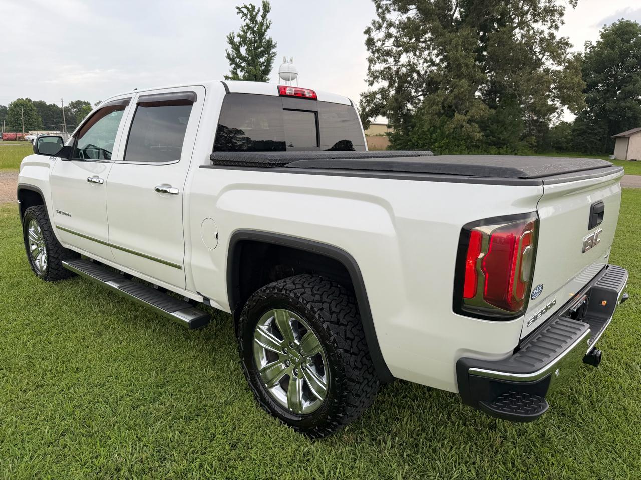 GMC Sierra 1500 SLT Crew Cab Short Box 4WD 2018