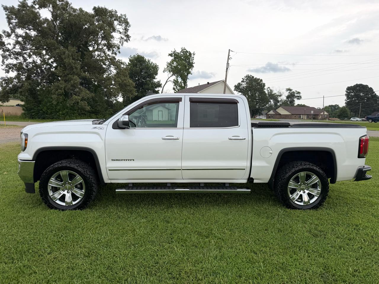 GMC Sierra 1500 SLT Crew Cab Short Box 4WD 2018