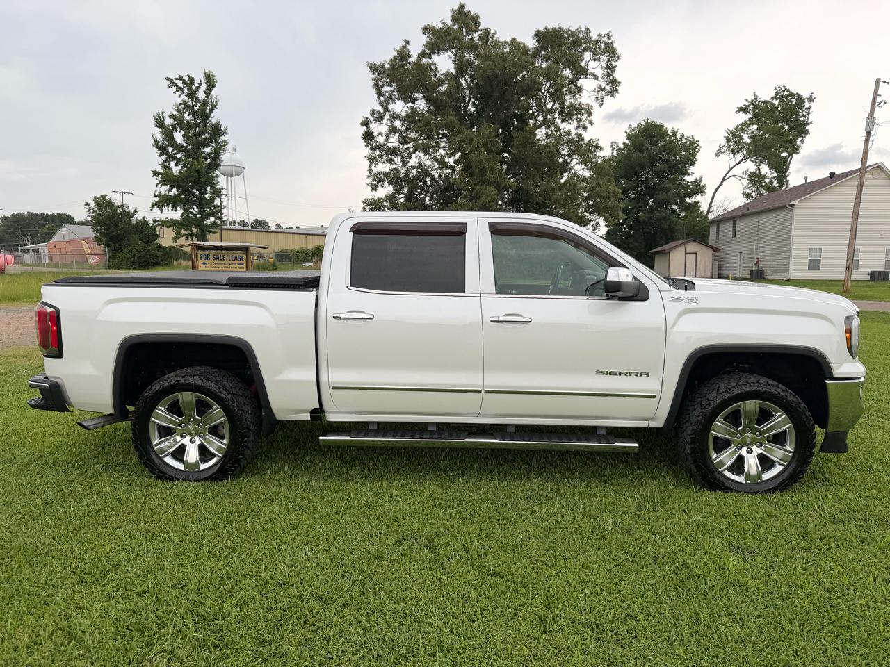 GMC Sierra 1500 SLT Crew Cab Short Box 4WD 2018