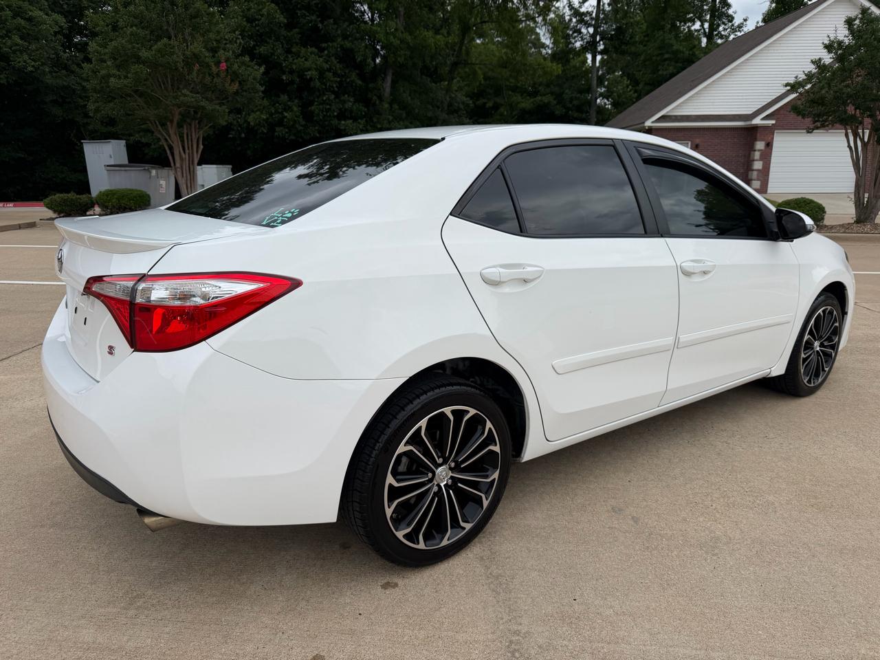 Toyota Corolla S Premium CVT 2015