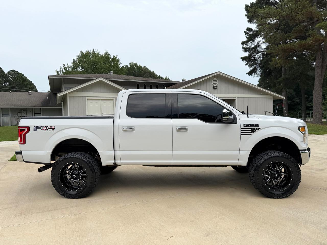 Ford F-150 Lariat SuperCrew 6.5-ft. Bed 4WD 2017