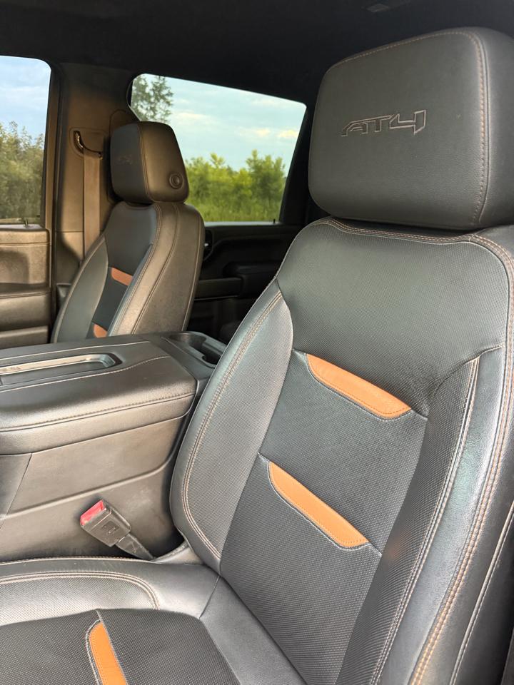 GMC Sierra 3500 AT4 Crew Cab 4WD SWB SRW 2022