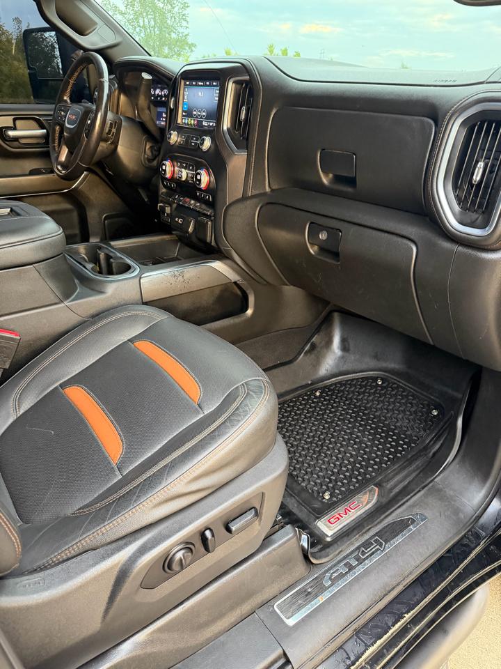GMC Sierra 3500 AT4 Crew Cab 4WD SWB SRW 2022