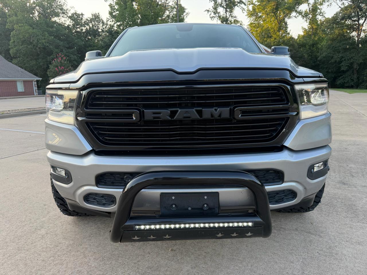 RAM 1500 Big Horn Crew Cab SWB 4WD 2021