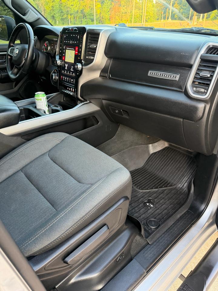 RAM 1500 Big Horn Crew Cab SWB 4WD 2021