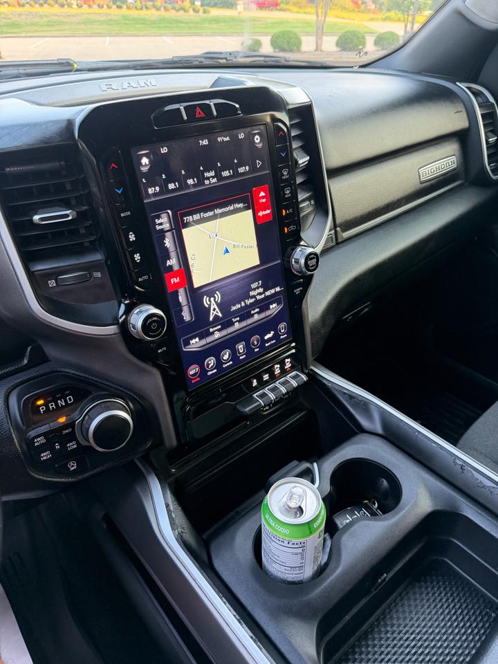 RAM 1500 Big Horn Crew Cab SWB 4WD 2021