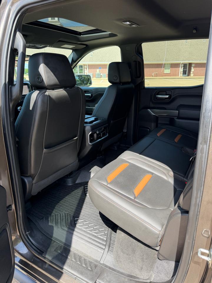 GMC Sierra 1500 AT4 Crew Cab Short Box 4WD 2020