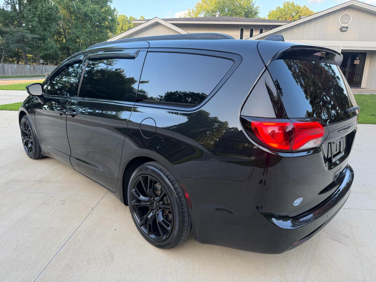 Chrysler Pacifica Touring-L 2018