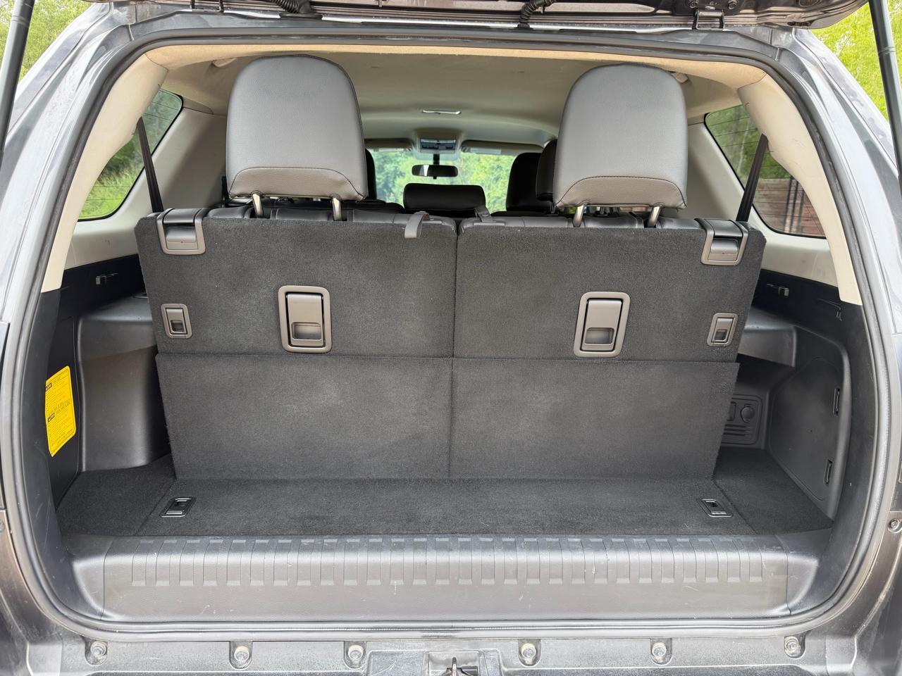 Toyota 4Runner SR5 V6 4WD 2016