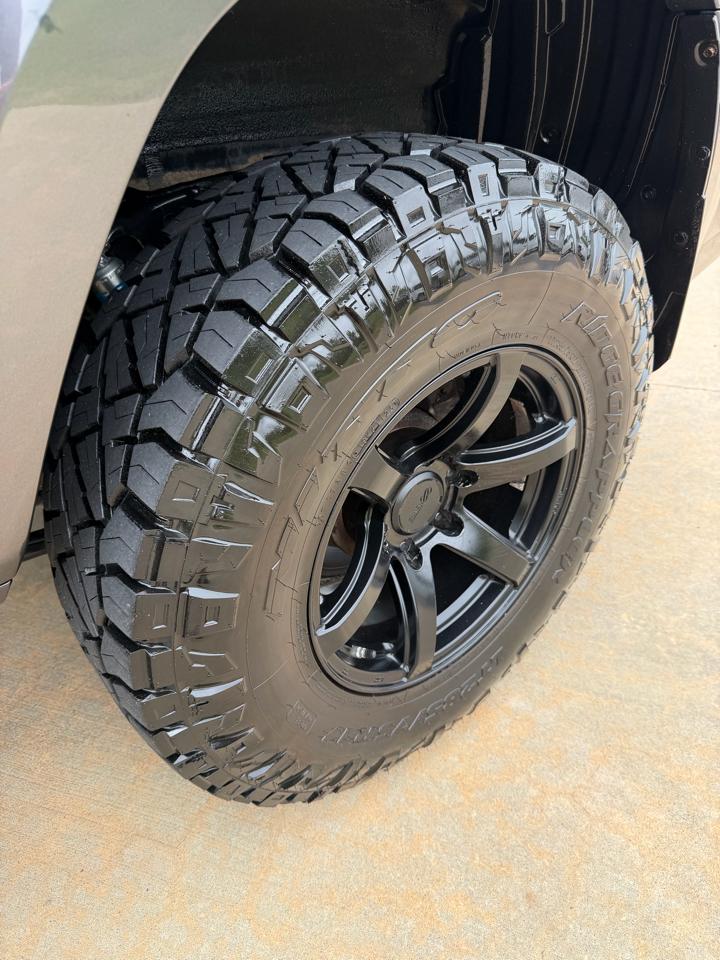 Toyota 4Runner SR5 V6 4WD 2016