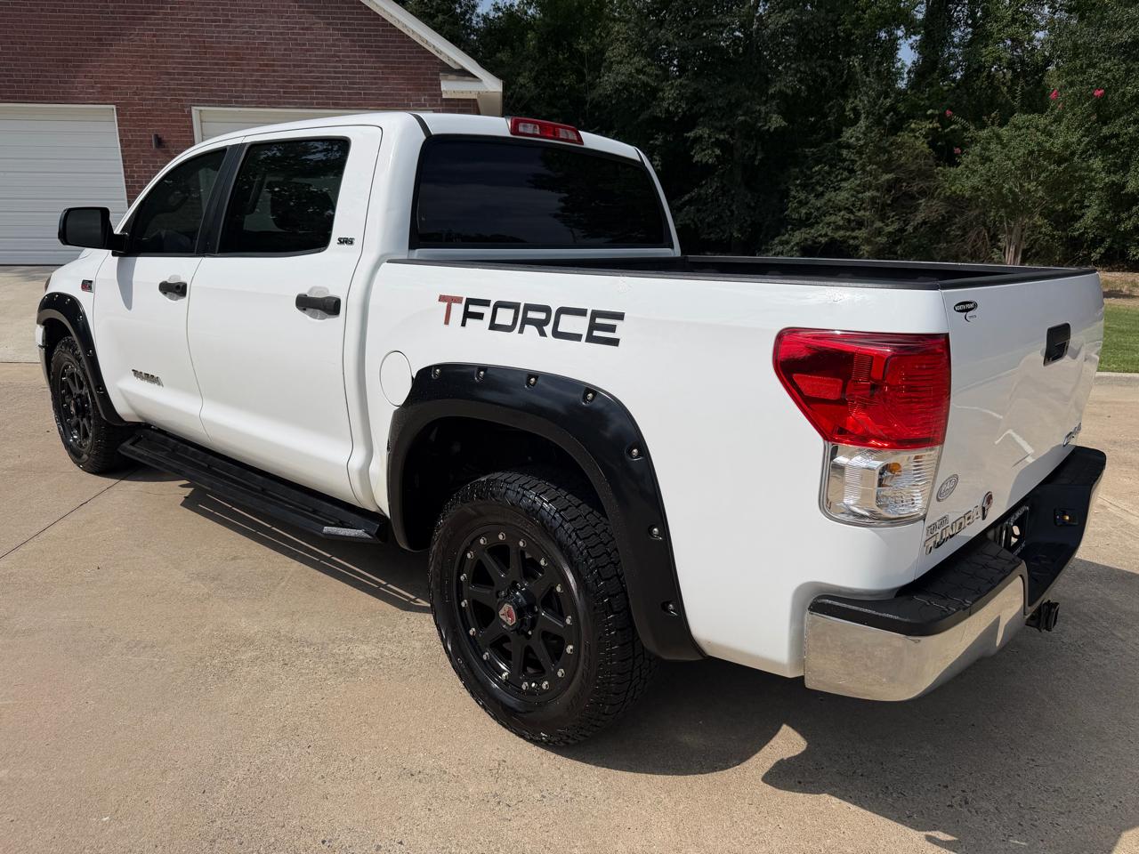 Toyota Tundra SR5 5.7L V8 CrewMax 4WD 2012