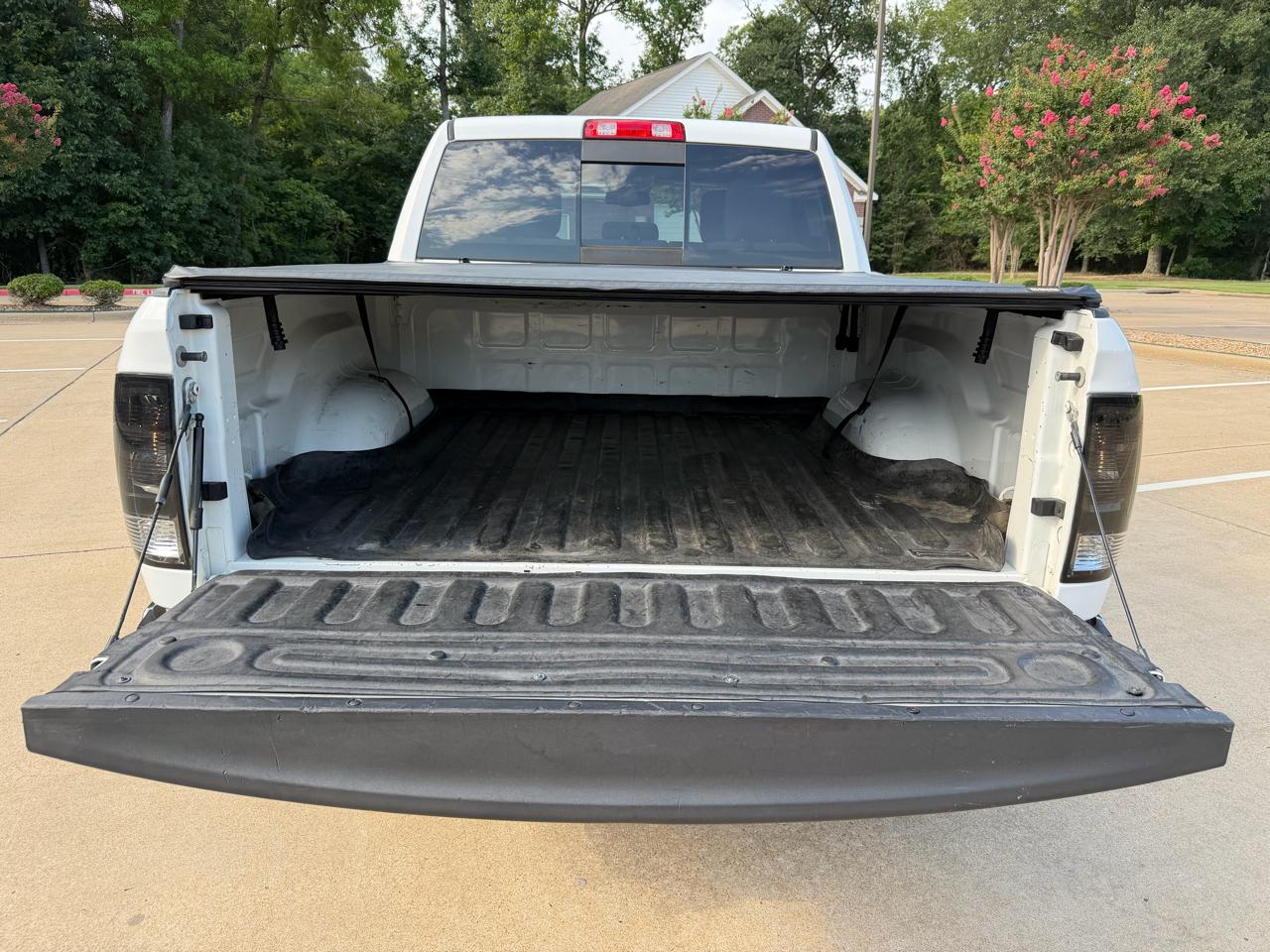 RAM 1500 Big Horn Crew Cab 4WD 2018