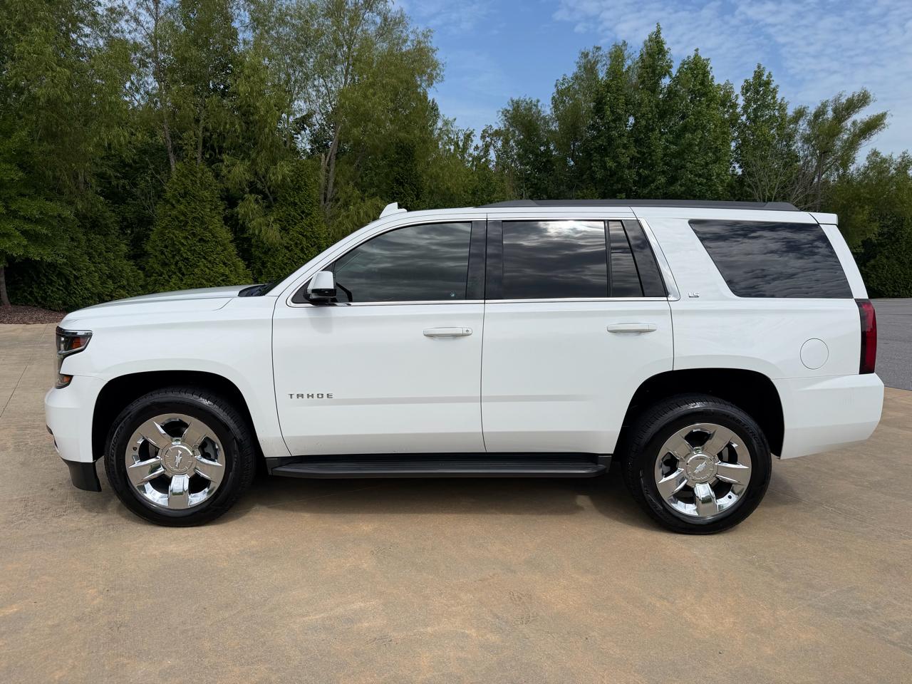 Chevrolet Tahoe LS 4D SUV RWD 2016