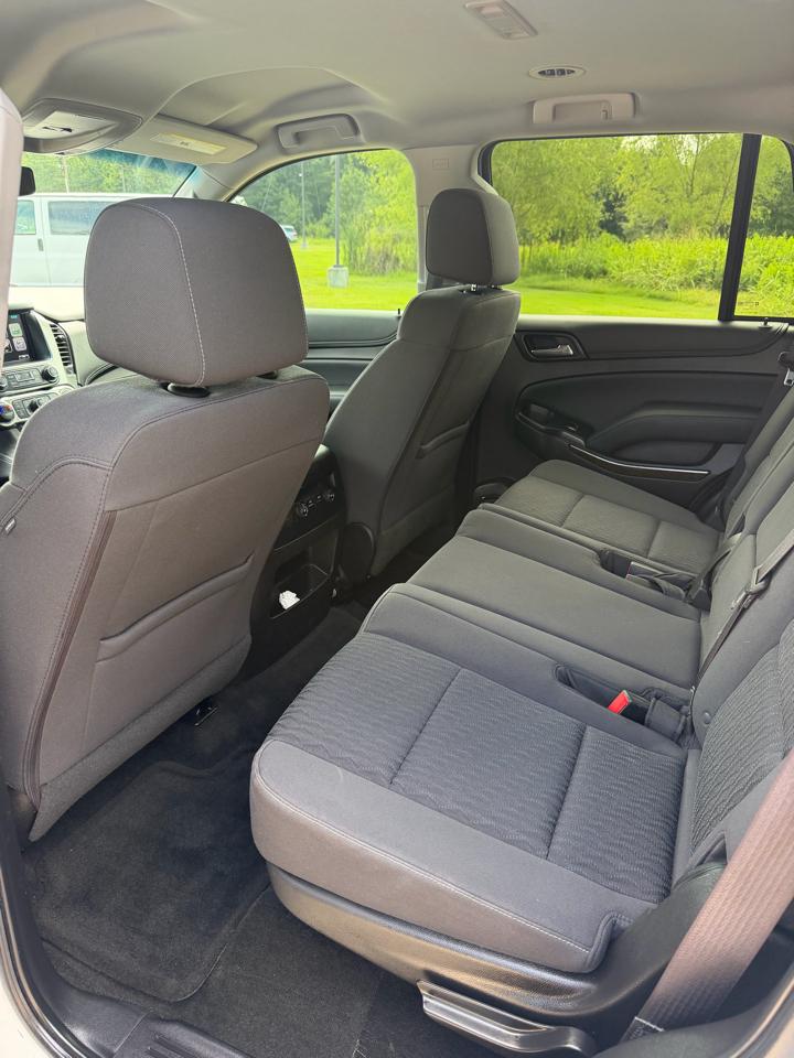 Chevrolet Tahoe LS 4D SUV RWD 2016