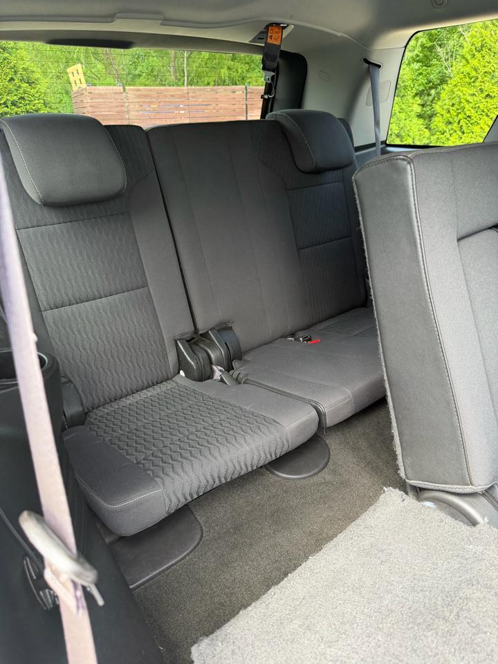 Chevrolet Tahoe LS 4D SUV RWD 2016