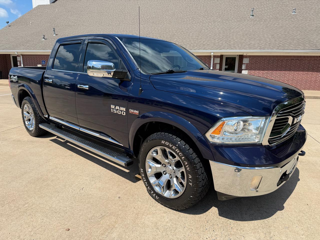 RAM 1500 Limited Longhorn 4x4 Crew Cab 5'7" Box 2016