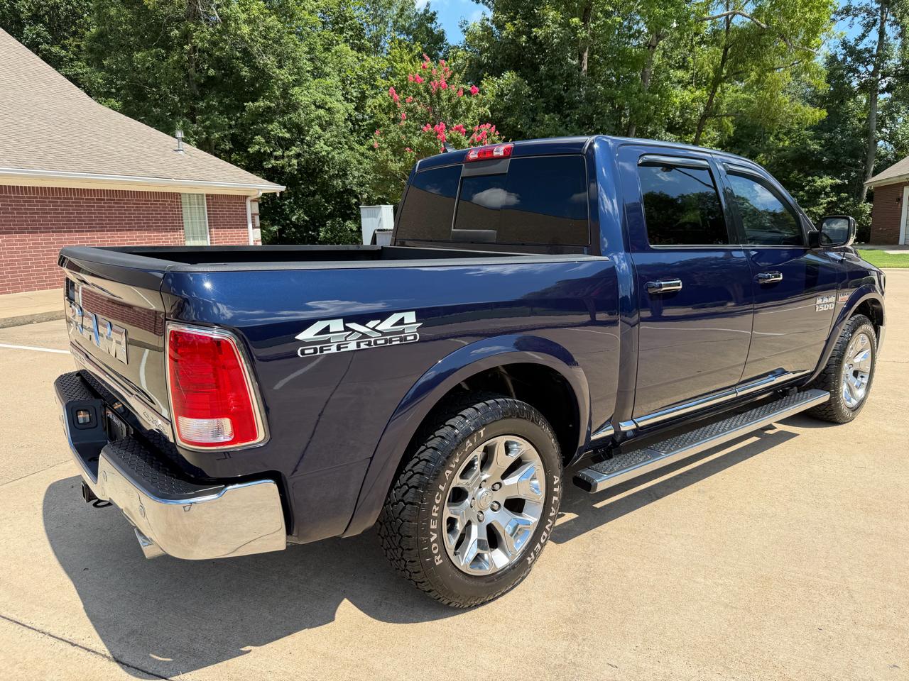RAM 1500 Limited Longhorn 4x4 Crew Cab 5'7" Box 2016