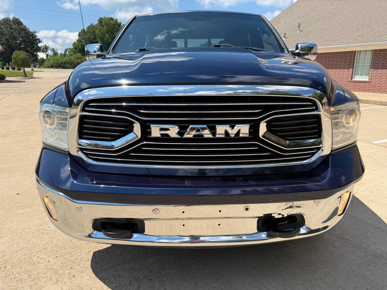 RAM 1500 Limited Longhorn 4x4 Crew Cab 5'7" Box 2016