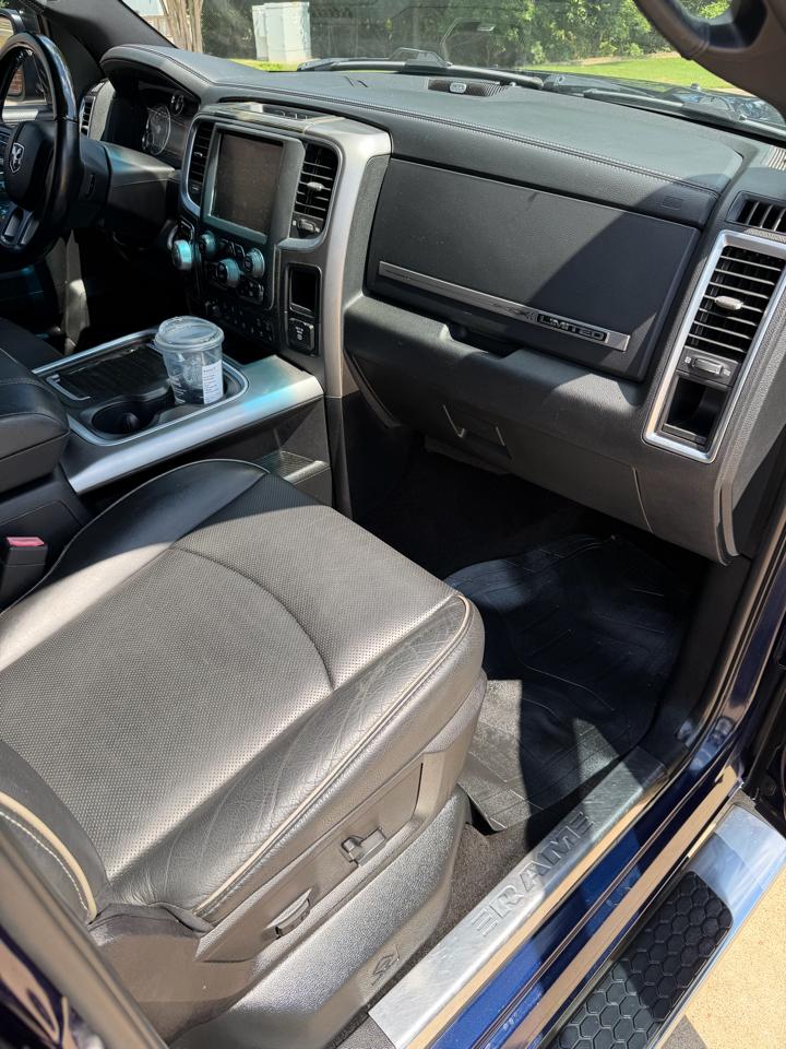 RAM 1500 Limited Longhorn 4x4 Crew Cab 5'7" Box 2016