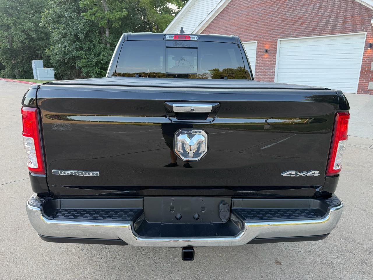 RAM 1500 Big Horn Crew Cab 4WD 2019