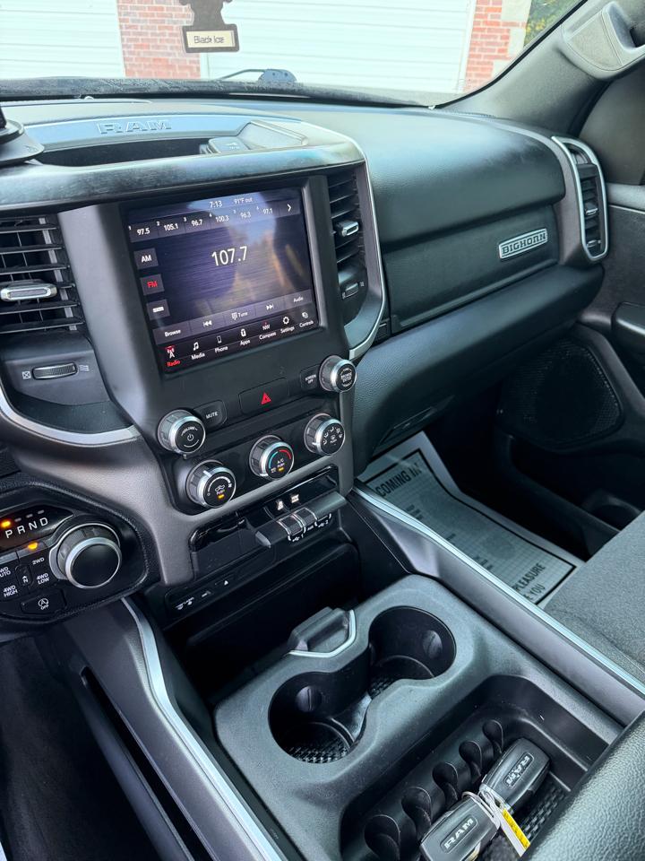 RAM 1500 Big Horn Crew Cab 4WD 2019