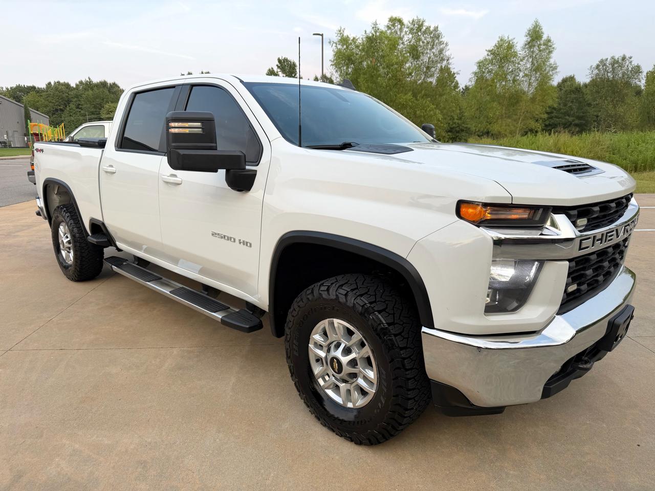Chevrolet Silverado 2500HD LT Crew Cab 4WD 2022