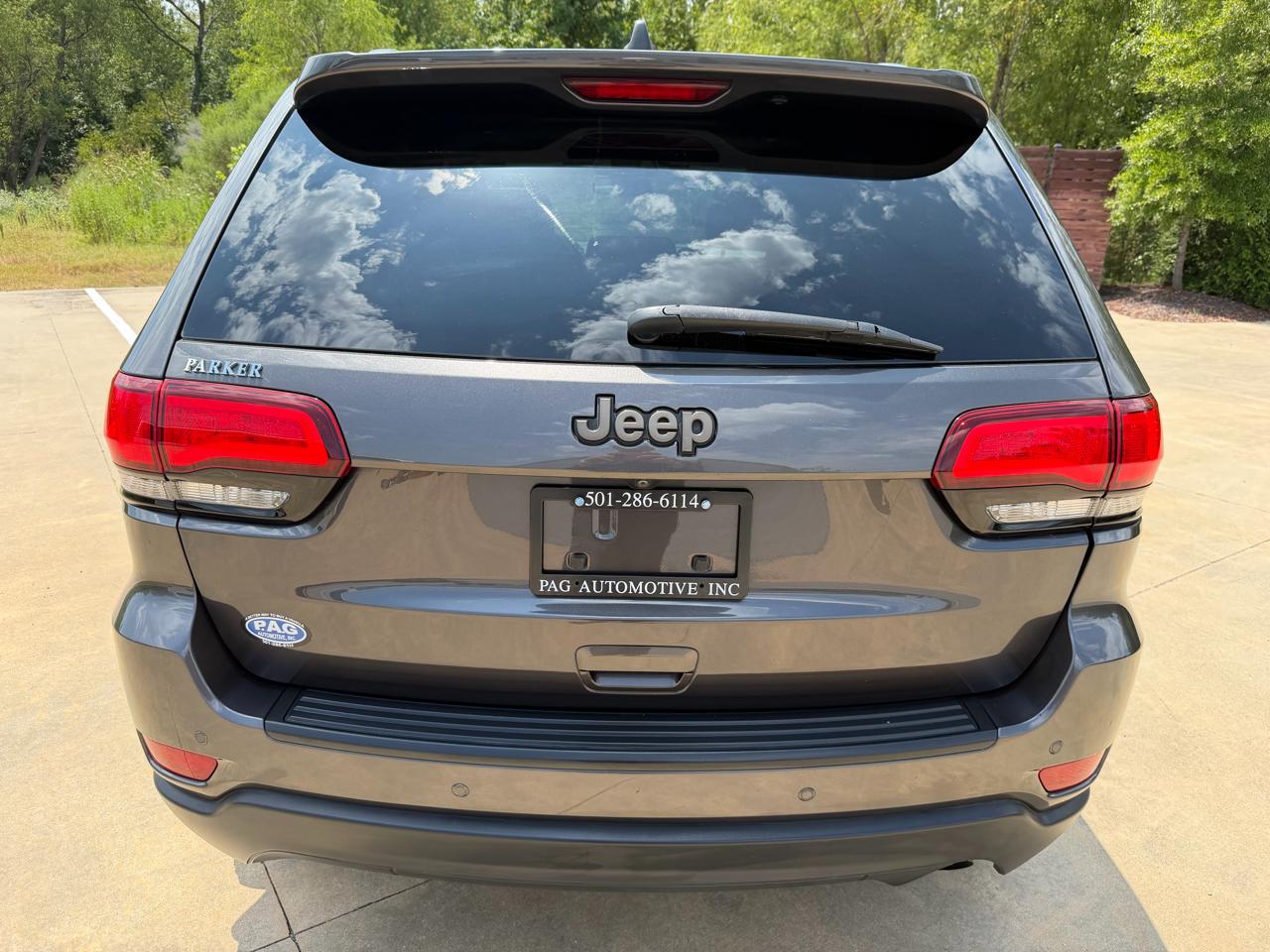 Jeep Grand Cherokee Laredo 2WD 2016