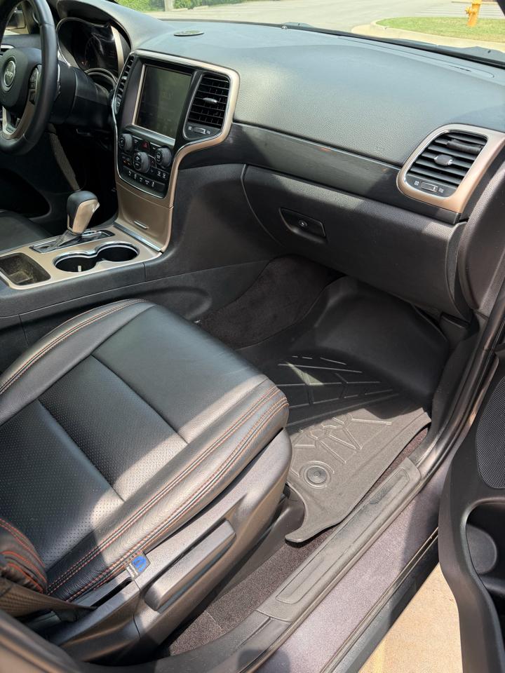 Jeep Grand Cherokee Laredo 2WD 2016