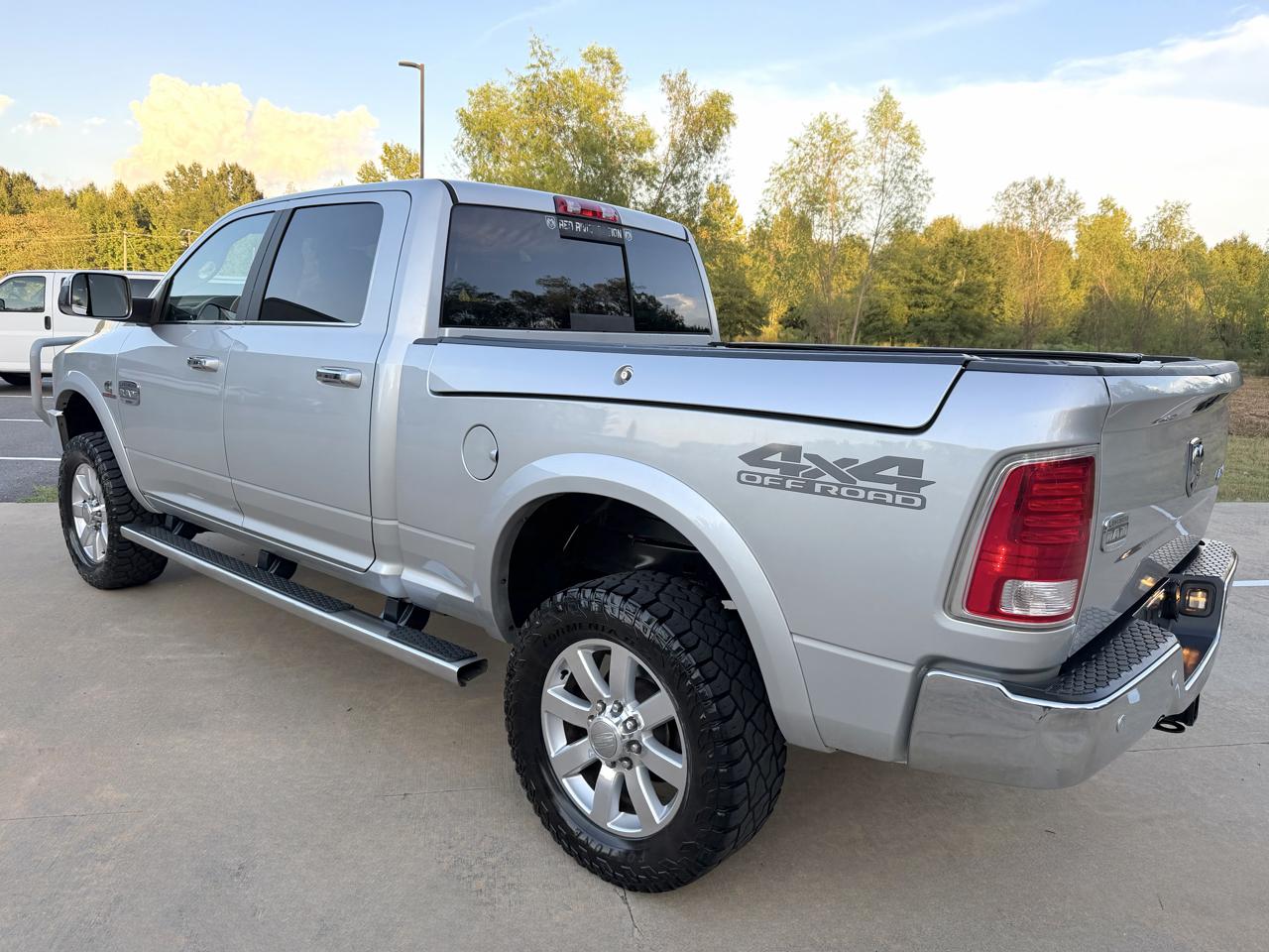 RAM 2500 Longhorn Crew Cab SWB 4WD 2018