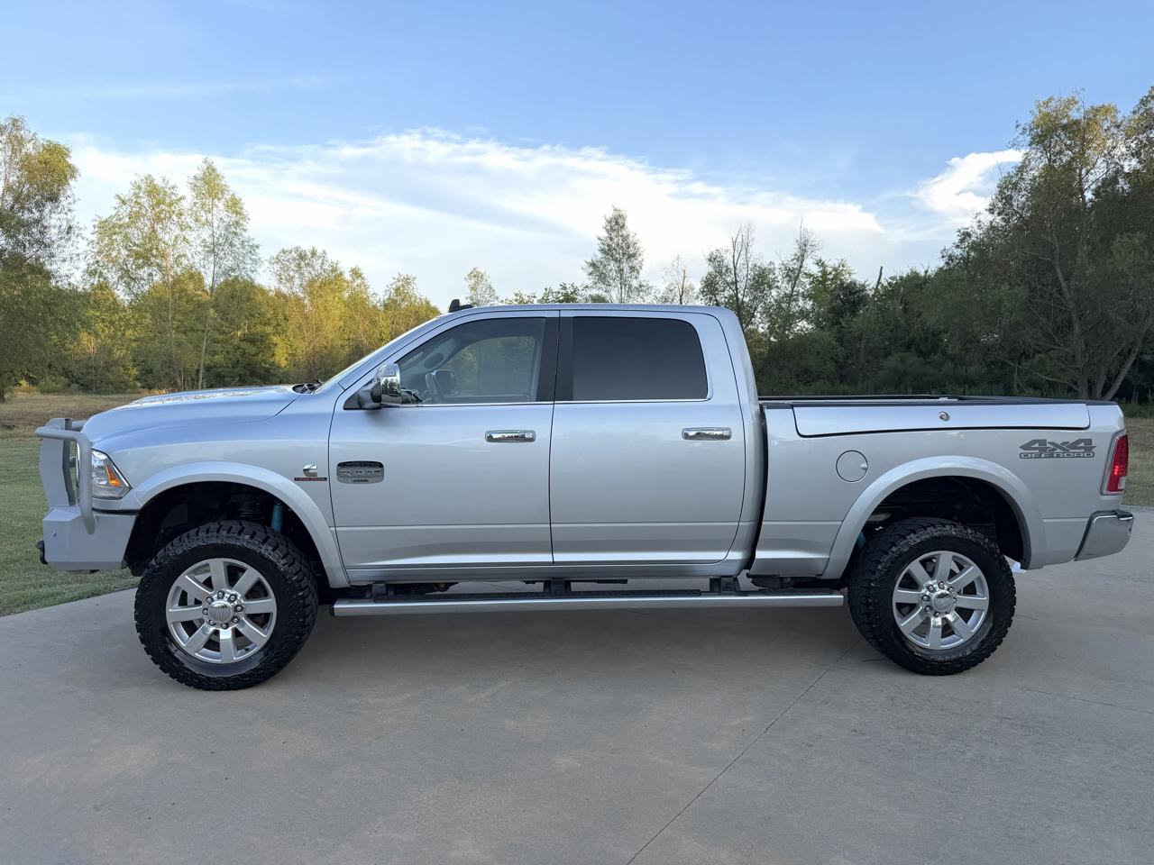 RAM 2500 Longhorn Crew Cab SWB 4WD 2018