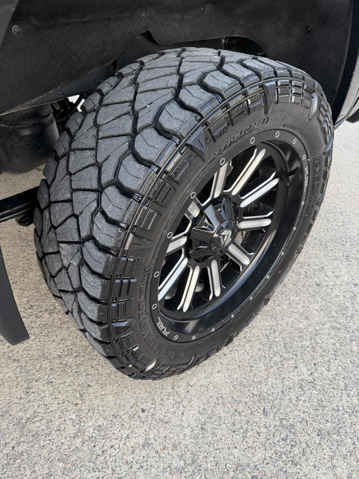 Chevrolet Silverado 1500 LT Crew Cab 4WD 2021