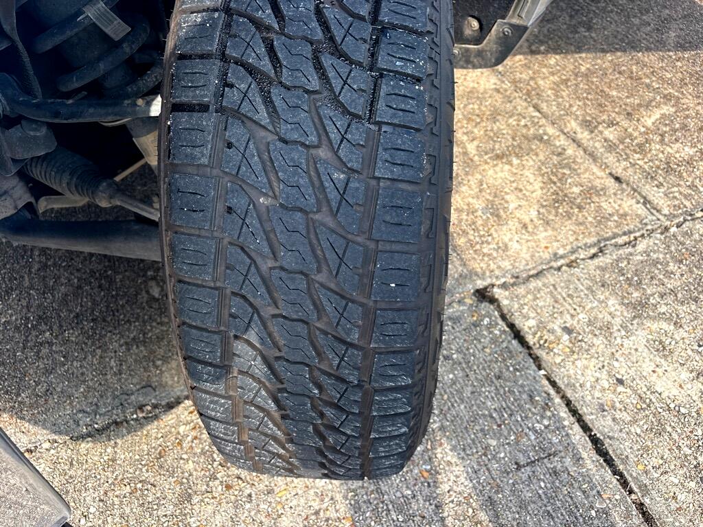 Chevrolet Silverado 1500 LT Crew Cab 2WD 2017 Chevrolet Silverado 1500 LT Crew Cab 2WD 2017