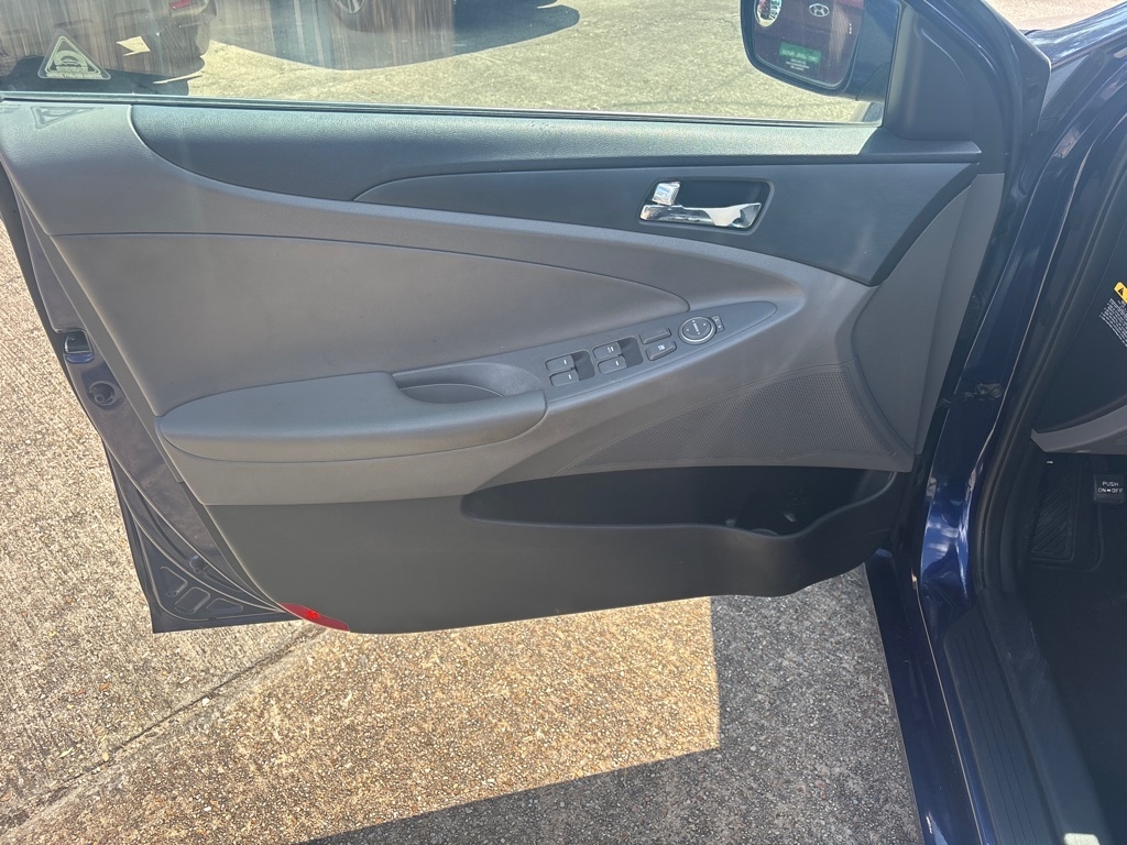 Hyundai Sonata SE Auto 2012 Hyundai Sonata SE Auto 2012
