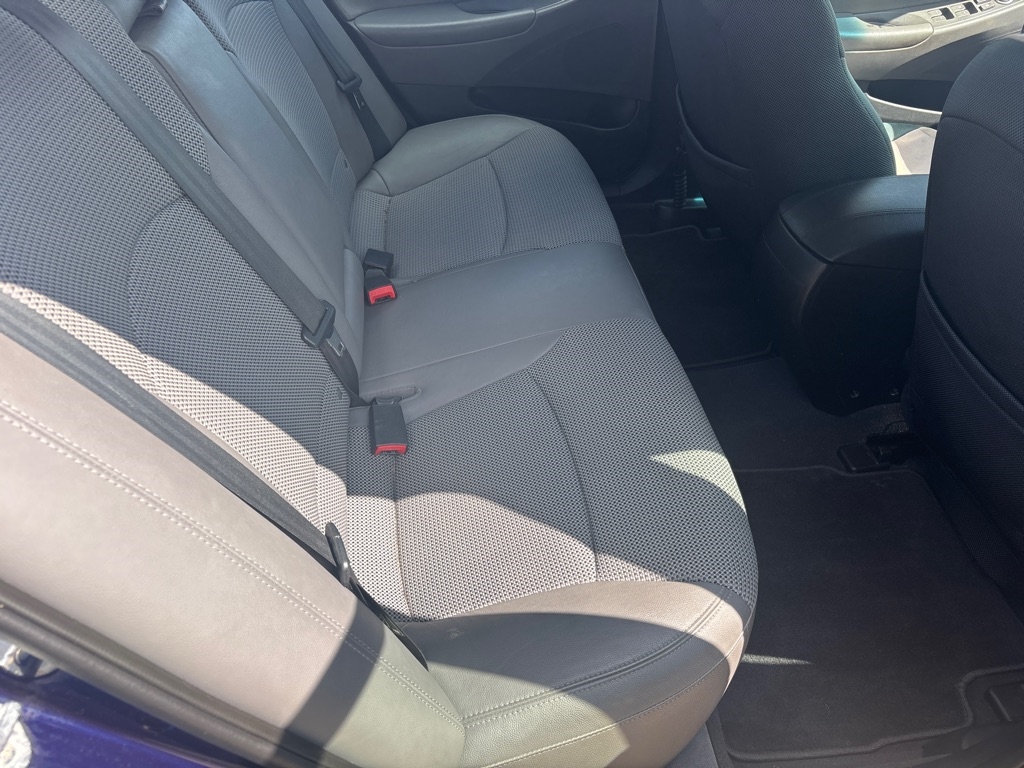 Hyundai Sonata SE Auto 2012 Hyundai Sonata SE Auto 2012