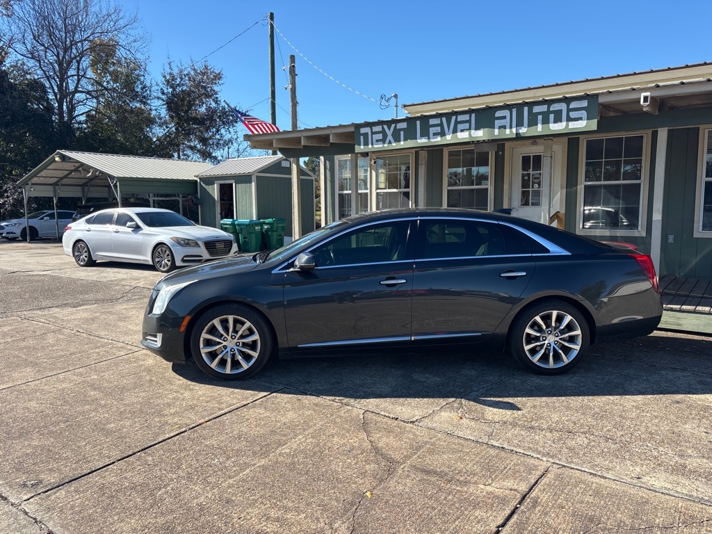 Cadillac XTS Luxury FWD 2016