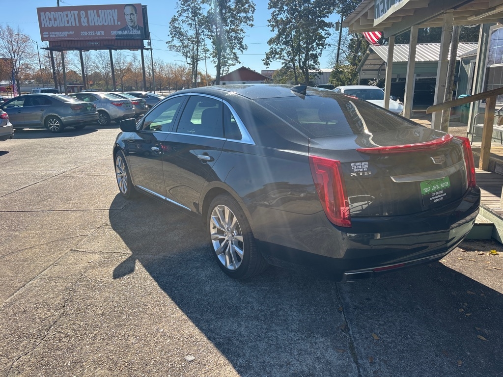 Cadillac XTS Luxury FWD 2016