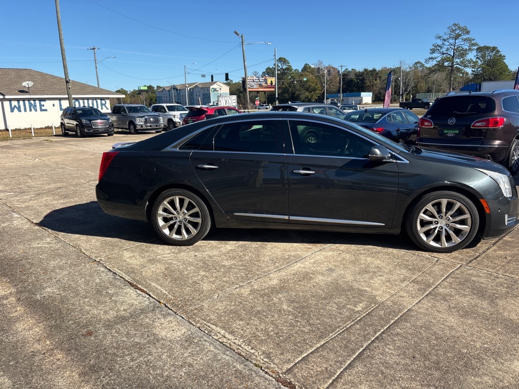Cadillac XTS Luxury FWD 2016