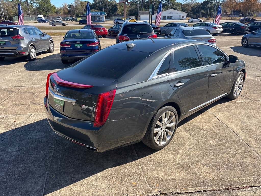 Cadillac XTS Luxury FWD 2016
