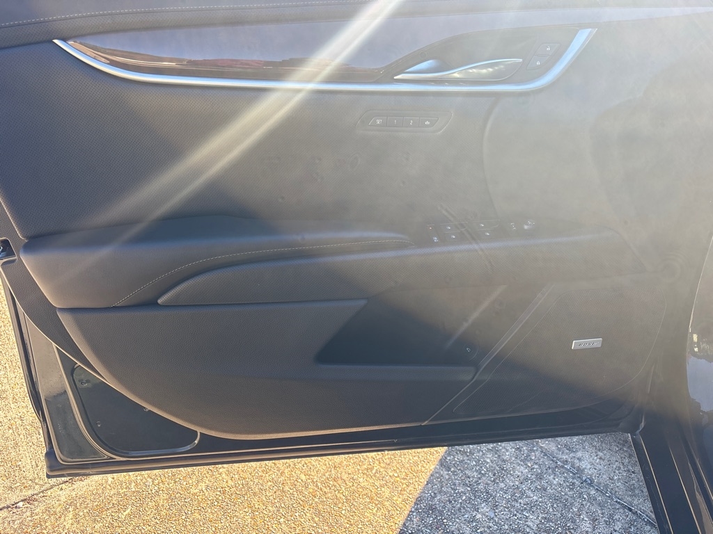 Cadillac XTS Luxury FWD 2016