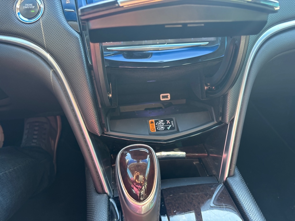 Cadillac XTS Luxury FWD 2016