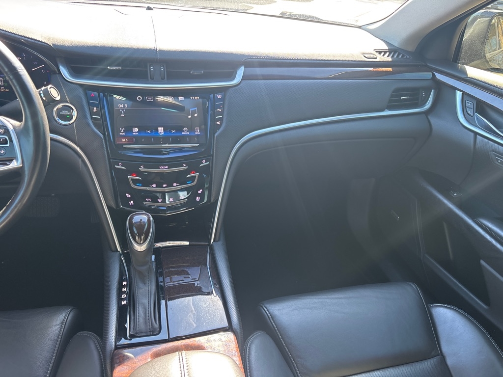 Cadillac XTS Luxury FWD 2016