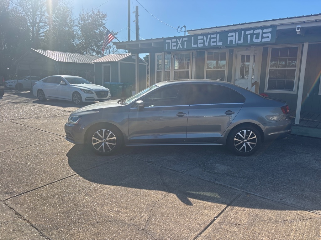 Volkswagen Jetta 1.4T SE 6A 2017