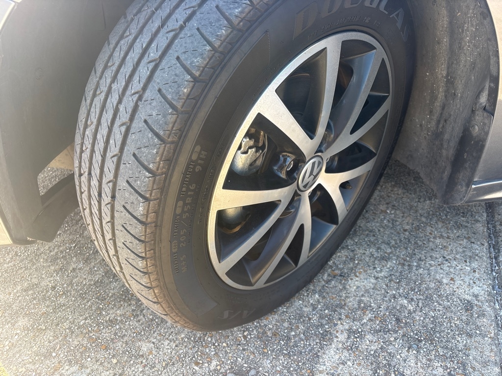 Volkswagen Jetta 1.4T SE 6A 2017