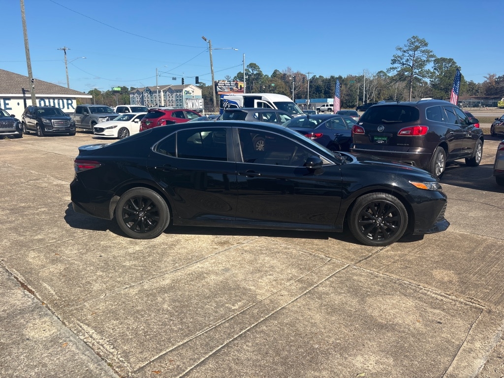 Toyota Camry LE 2019